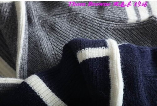 T.h.o.m. B.r.o.w.n.e. Women Sweater Uniform size 1237