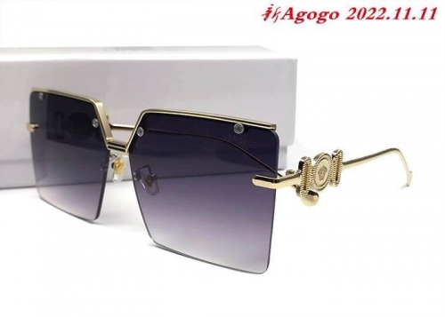 V.e.r.s.a.c.e. Sunglasses AAA 1006