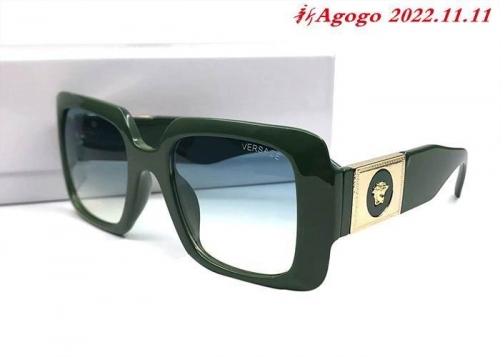 V.e.r.s.a.c.e. Sunglasses AAA 1022