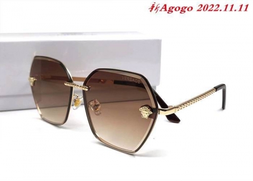 V.e.r.s.a.c.e. Sunglasses AAA 1003