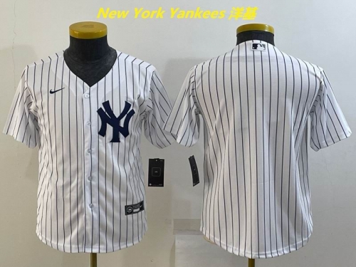 MLB New York Yankees 220 Youth/Boy