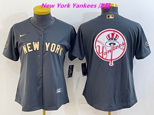 MLB New York Yankees 231 Women