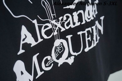 A.l.e.x.a.n.d.e.r. M.c.q.u.e.e.n. Round neck 2058 Men