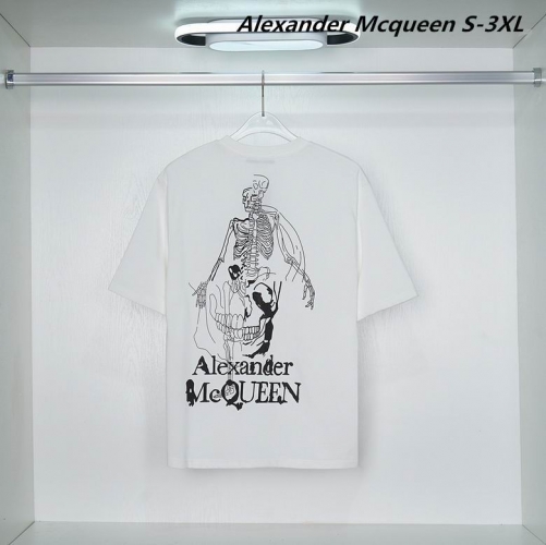 A.l.e.x.a.n.d.e.r. M.c.q.u.e.e.n. Round neck 2060 Men