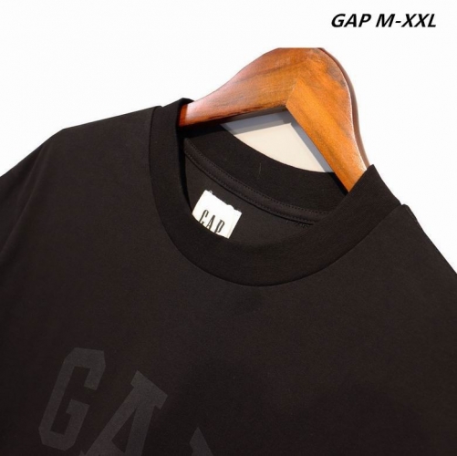 G..A..P.. Round neck 2003 Men