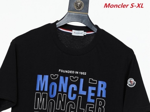 M.o.n.c.l.e.r. Round neck 2033 Men