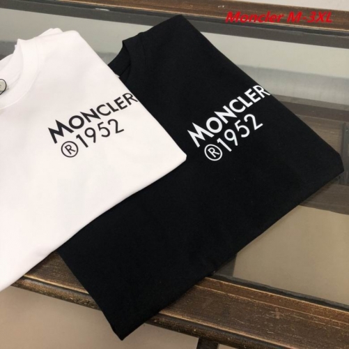 M.o.n.c.l.e.r. Round neck 2082 Men