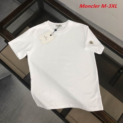 M.o.n.c.l.e.r. Round neck 2100 Men