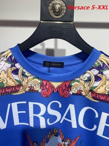 V.e.r.s.a.c.e. Round neck 2691 Men