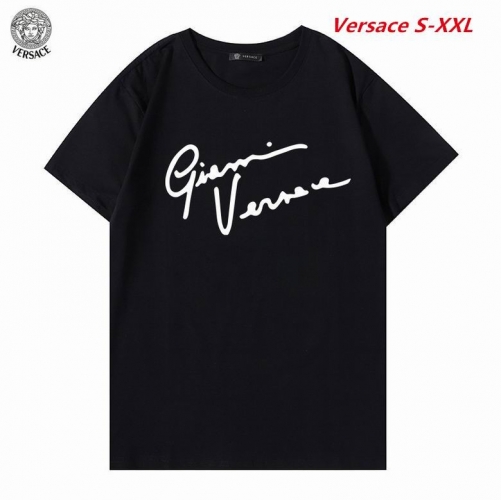 V.e.r.s.a.c.e. Round neck 2074 Men