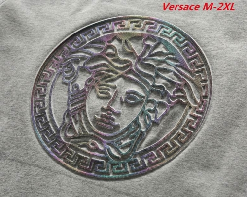 V.e.r.s.a.c.e. Round neck 2002 Men