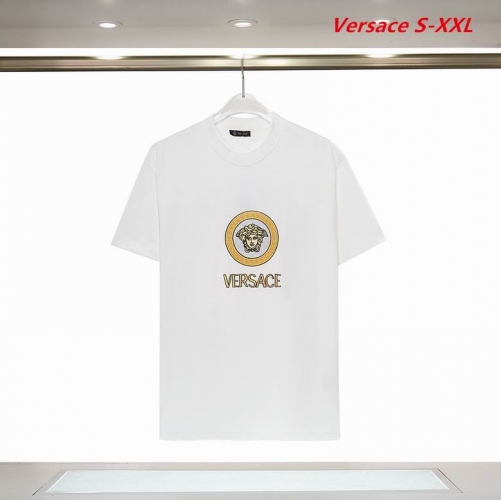 V.e.r.s.a.c.e. Round neck 2023 Men