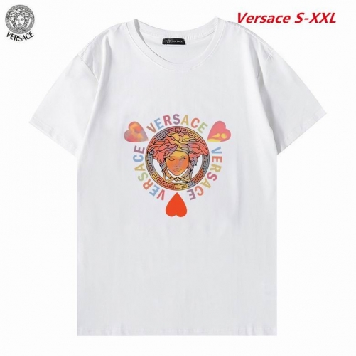 V.e.r.s.a.c.e. Round neck 2047 Men