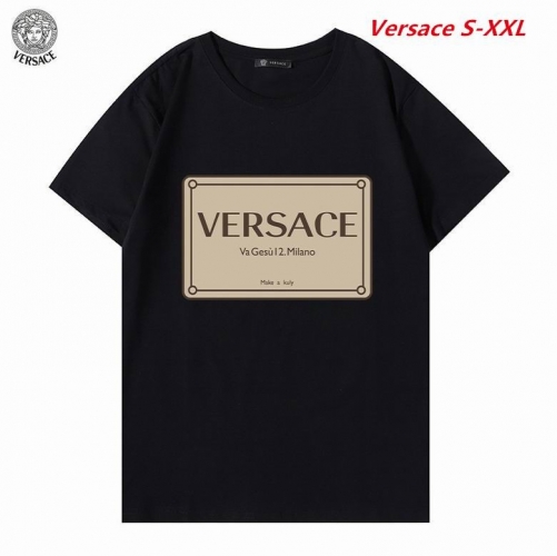 V.e.r.s.a.c.e. Round neck 2075 Men