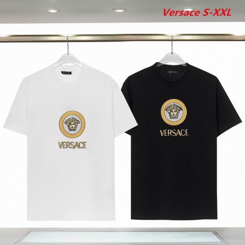 V.e.r.s.a.c.e. Round neck 2025 Men