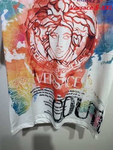 V.e.r.s.a.c.e. Round neck 2617 Men