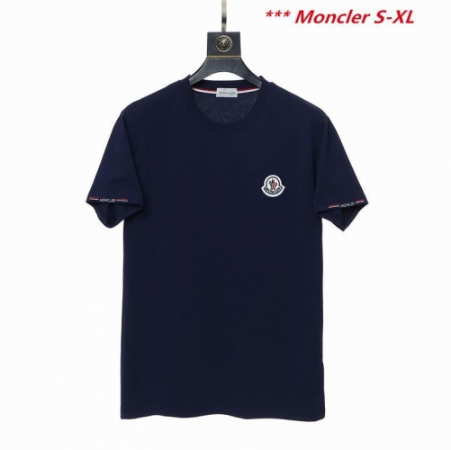 M.o.n.c.l.e.r. Round neck 2195 Men