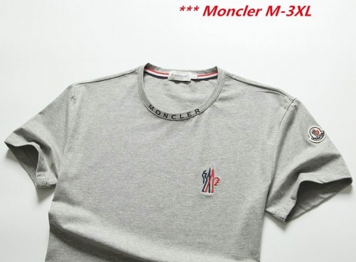 M.o.n.c.l.e.r. Round neck 2493 Men