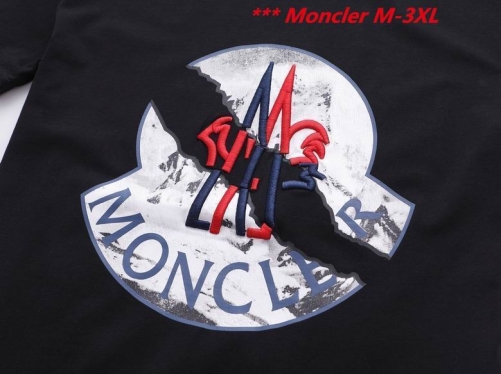 M.o.n.c.l.e.r. Round neck 2550 Men