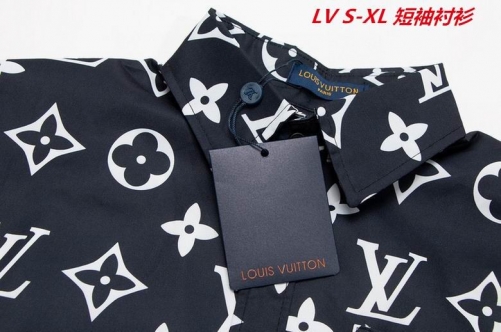 L...V... Short Shirt 1092 Men