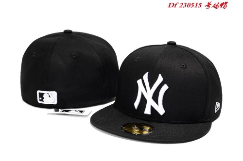 New York YANKEES Fitted caps 040