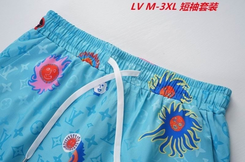 L...V... Short Suit 2229 Men