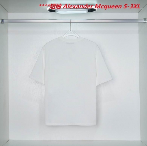 A.l.e.x.a.n.d.e.r. M.c.q.u.e.e.n. Round neck 2205 Men