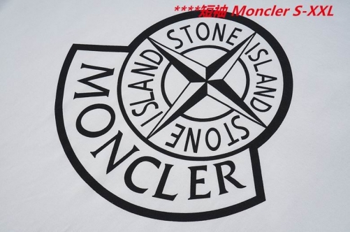 M.o.n.c.l.e.r. Round neck 2914 Men