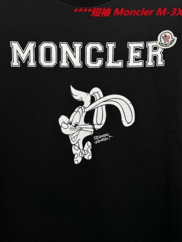 M.o.n.c.l.e.r. Round neck 3121 Men