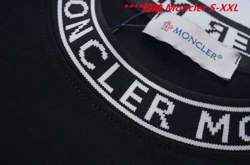 M.o.n.c.l.e.r. Round neck 2903 Men