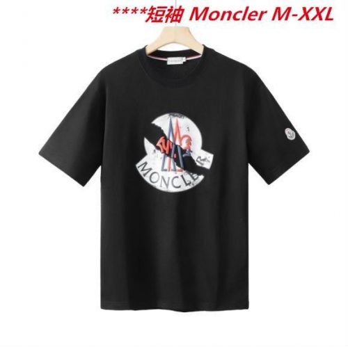 M.o.n.c.l.e.r. Round neck 2900 Men