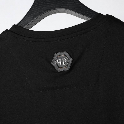 P.h.i.l.i.p.p. P.l.e.i.n. Round neck 2392 Men