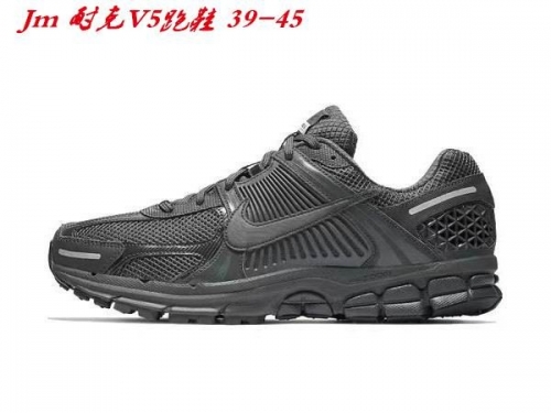 Air Zoom Vomero 5 Sneakers 021 Men