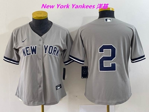 MLB New York Yankees 512 Women