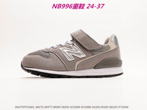 New Balance Kids Shoes 324