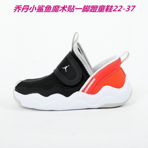 Jordan Shark Kids Shoes 012