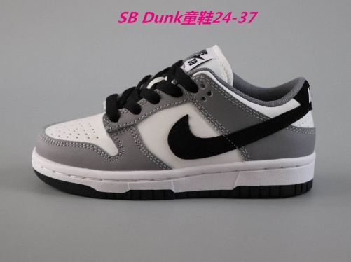 Dunk SB Kids Shoes 410