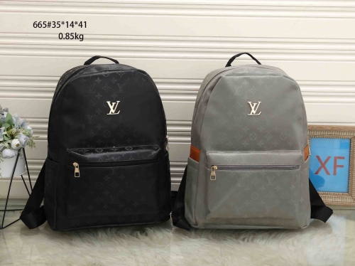L...V... Bags 3181