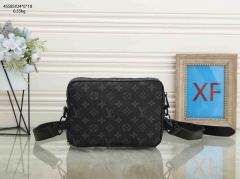 L...V... Bags 3206