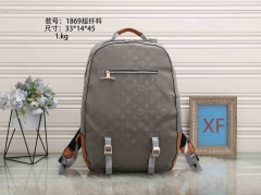 L...V... Bags 3185