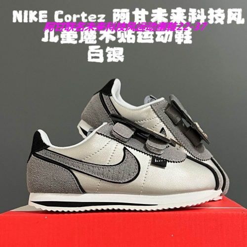 Nike Cortez Kids Shoes 042