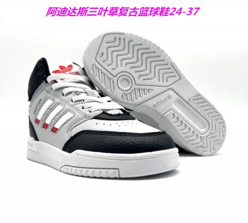 Adidas Kids Shoes 724