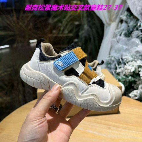 Nike Kids Shoes 030