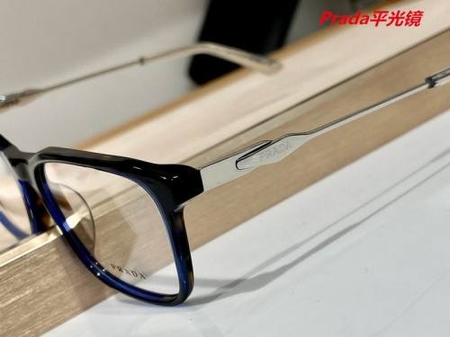 P.r.a.d.a. Plain Glasses AAAA 4651