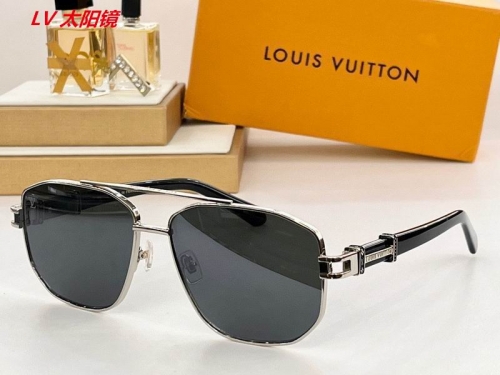 L...V... Sunglasses AAAA 4256