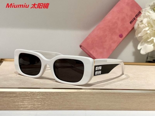 M.i.u.m.i.u. Sunglasses AAAA 4721