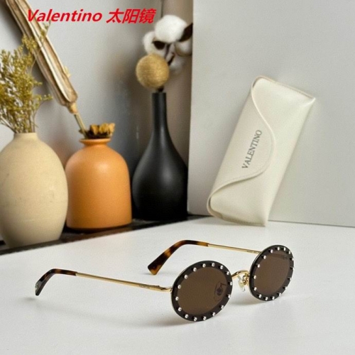 V.a.l.e.n.t.i.n.o. Sunglasses AAAA 4080