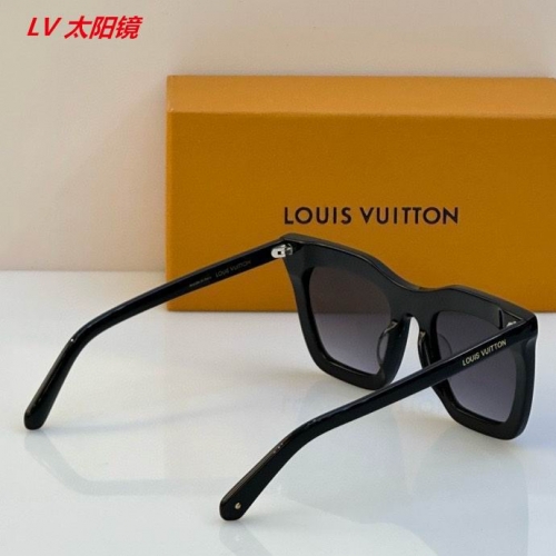 L...V... Sunglasses AAAA 4961