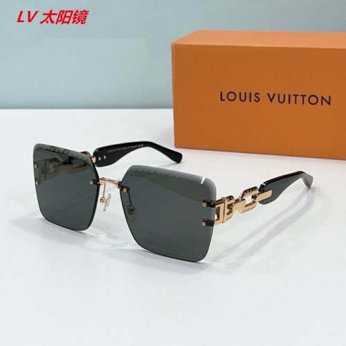 L...V... Sunglasses AAAA 4561