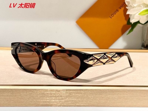 L...V... Sunglasses AAAA 6222